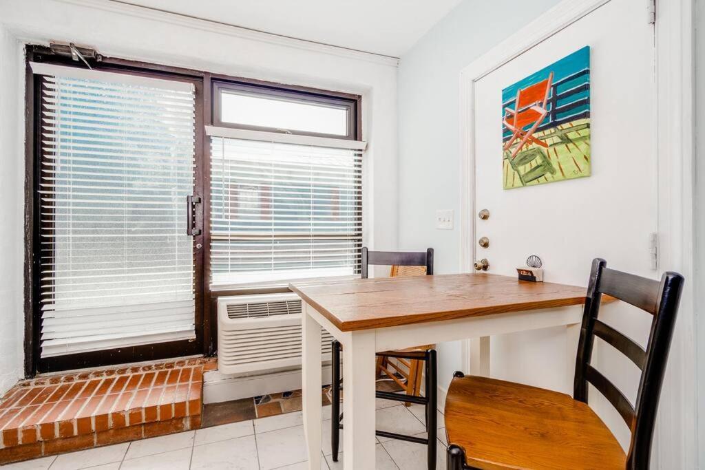 Why Knot Getaway...Rooftop With Waterview! Unit D Beaufort 外观 照片