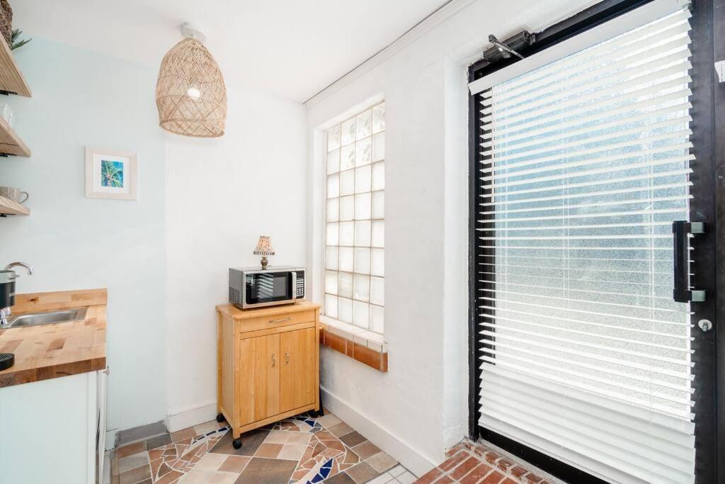 Why Knot Getaway...Rooftop With Waterview! Unit D Beaufort 外观 照片